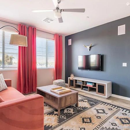 Modern Cozysuites - Paradise Under The Palm Trees! Phoenix Exterior photo