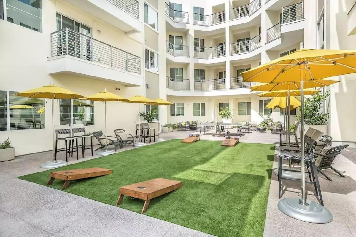 Modern Cozysuites - Paradise Under The Palm Trees! Phoenix Exterior photo