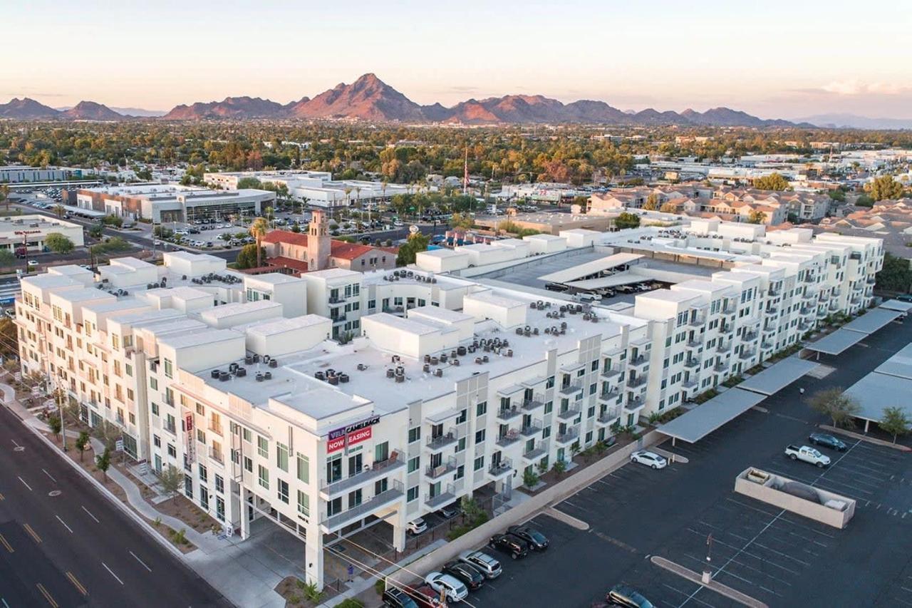 Modern Cozysuites - Paradise Under The Palm Trees! Phoenix Exterior photo